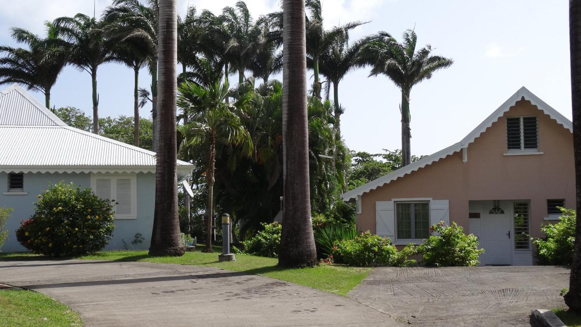 Holidays Guadeloupe Plessis-Nogent Exterior foto